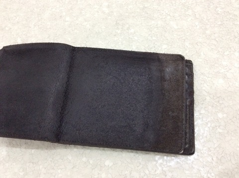 マルタンマルジェラの財布のフラップ部分