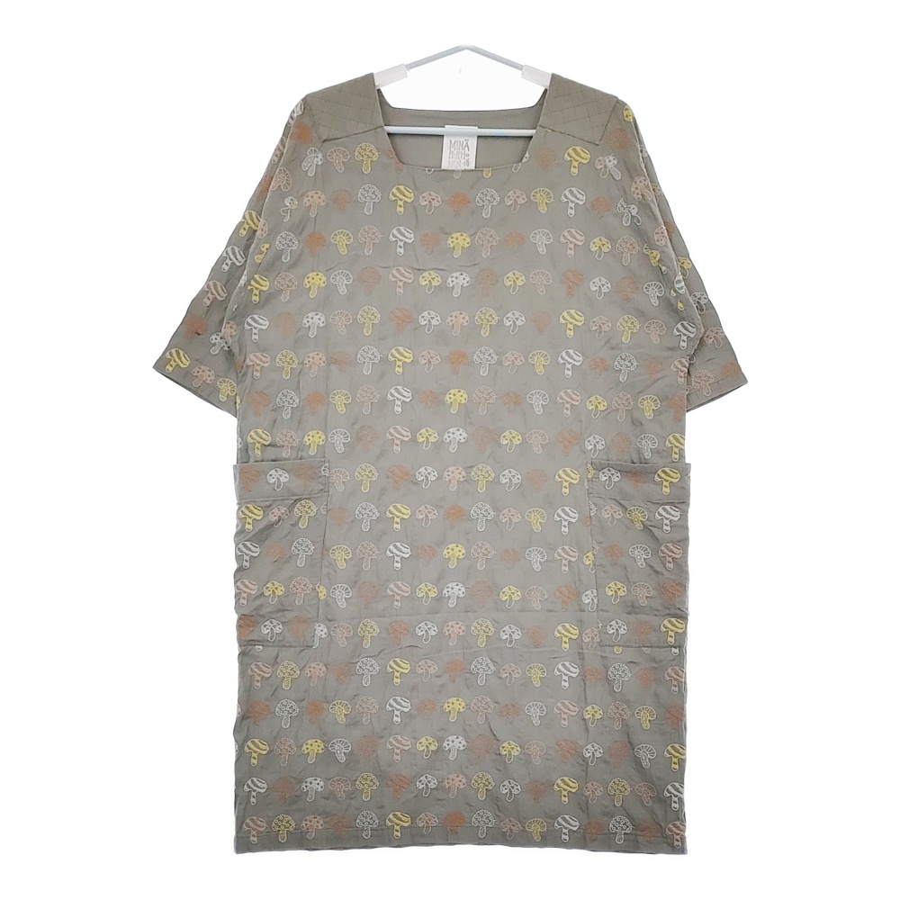 mina perhonen laundry  polkaのワンピース